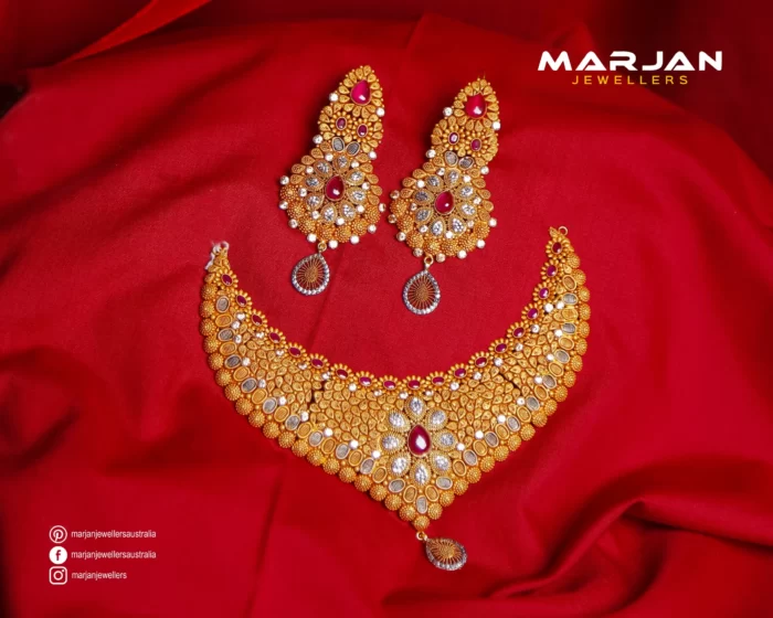 Studded Necklace | 46.570g - Image 1